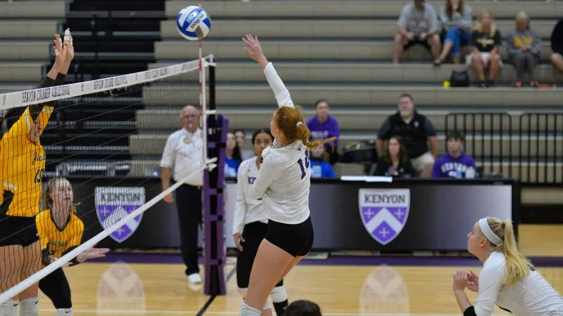 Volleyball: No. 6 Carnegie Mellon Sweeps Kenyon