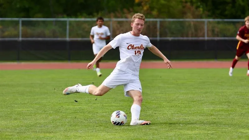 Men's Soccer Tests Baldwin Wallace on the Road