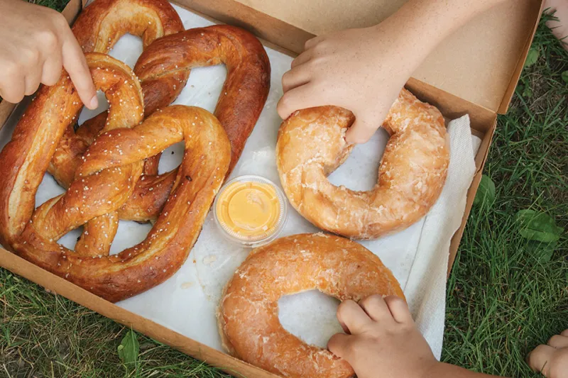 This Amish Country Trailer Sells Enormous Pretzels and Doughnuts