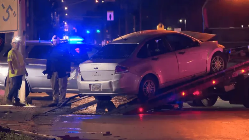 WATCH: Columbus police cruiser hit as pursuit unfolds