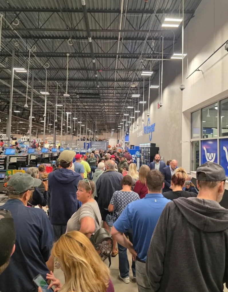 New marketplace chain location opens, massive lines ensue
