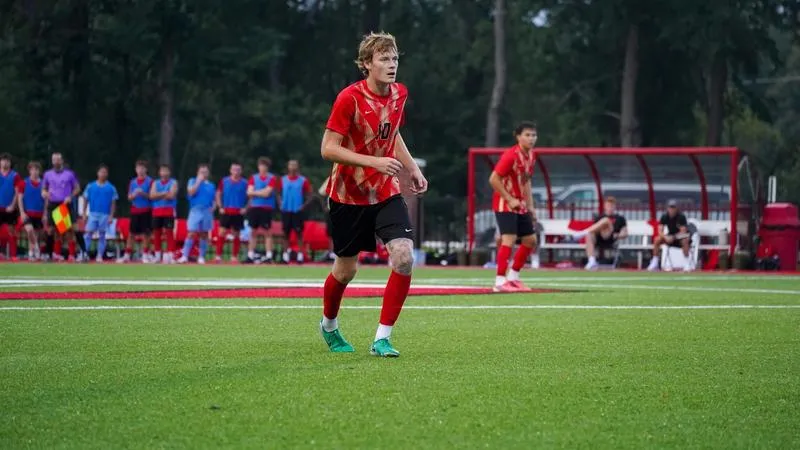 Men's Soccer Falls in OAC Matchup at Mount Union