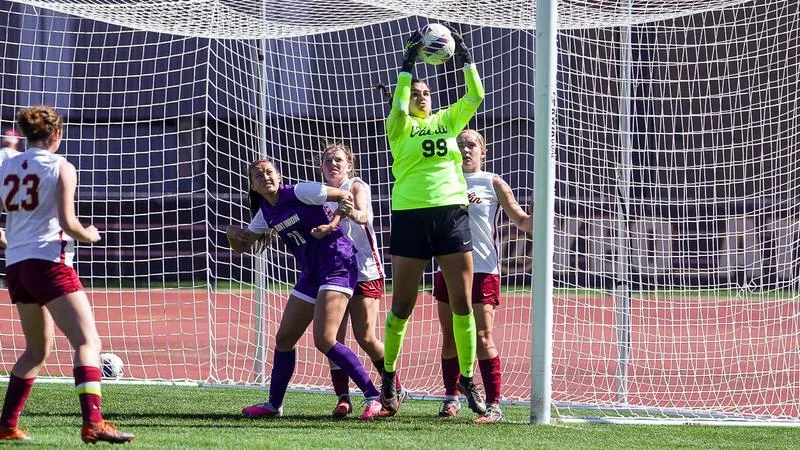 Locke's Five Saves Lead Women's Soccer to Scoreless Draw