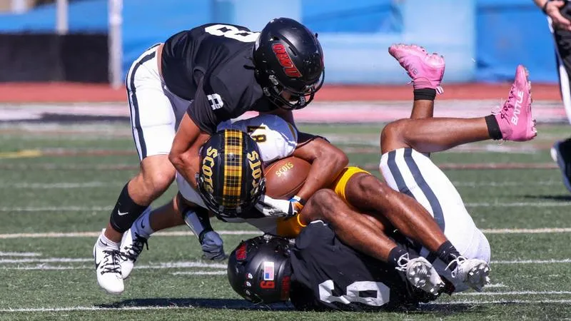 Battling Bishops Take Down Wooster in Homecoming Game