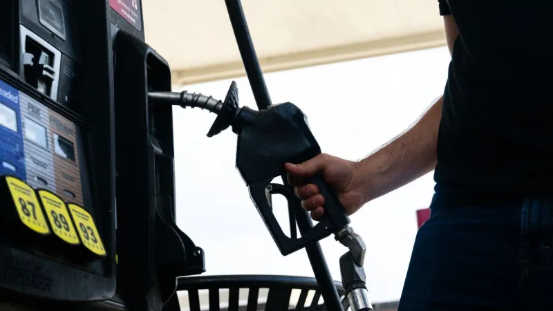 Ohio fuel tax cuts help drive 44-cent drop in Columbus gas prices to $3.84