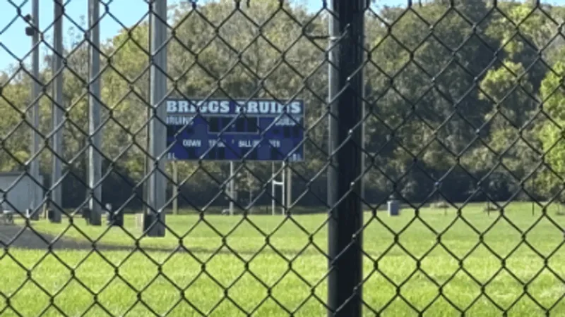 South, Briggs football game finishes 20-7 Monday after on-field fight stopped play Friday