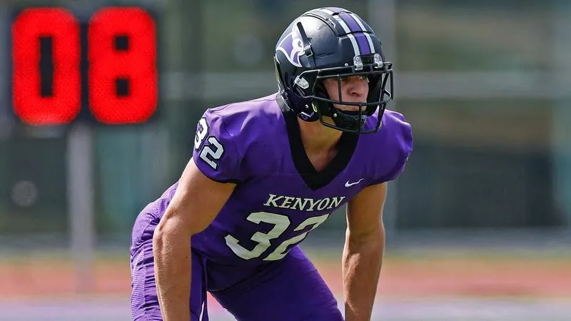 Football: Blazevich earns NCAC's weekly football award