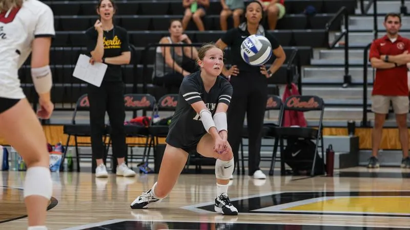 Crimson and Gold Battle the Beavers