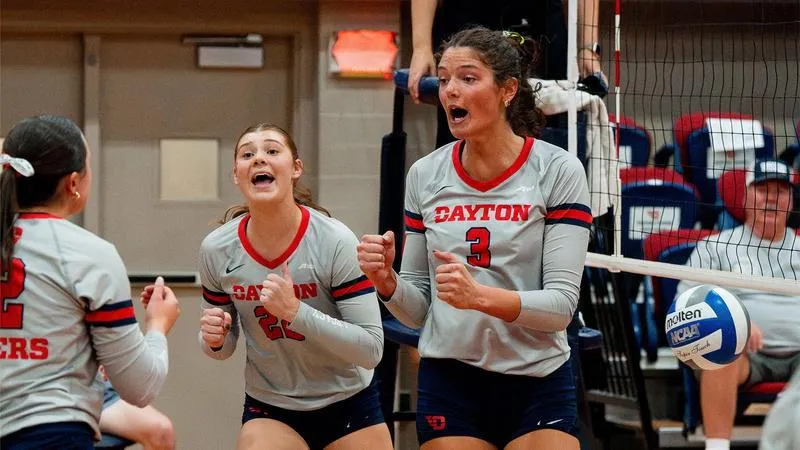 #UDVB Battles Through Fourth Set To Take Down The Dukes