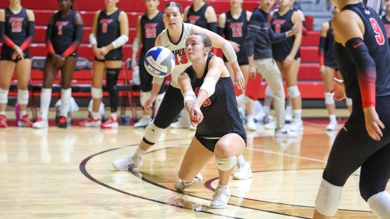 Bishops Succumb In Four Sets to Hanover