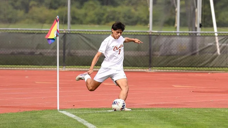 Oberlin Secures First Conference Victory of Season at Wooster