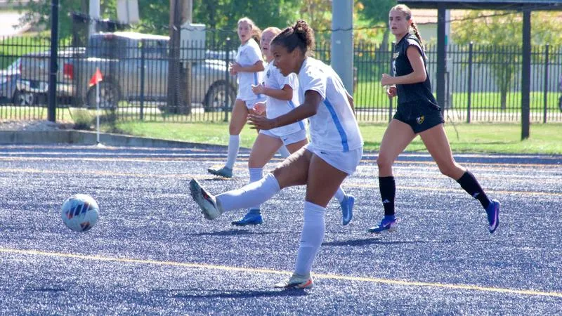 Women's Soccer Cruises to 3-0 Shutout Win at Mount Aloysius