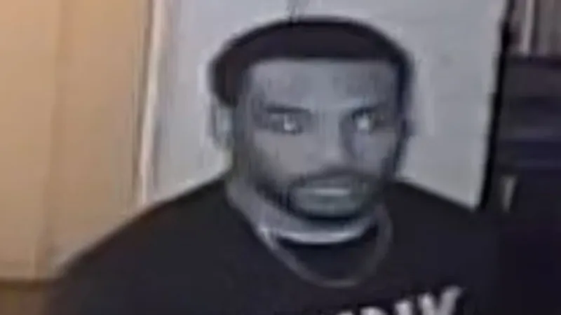 Suspect in shooting taken into custody on murder charge