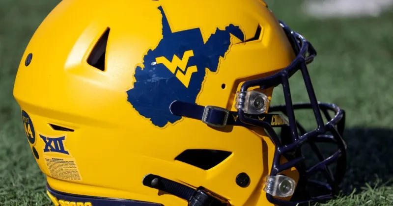 Arizona dominates West Virginia 52-31 despite missing top 3 receivers with injuries