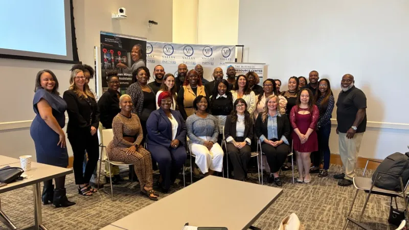 Entrepreneurs Complete Valley Partners' Program