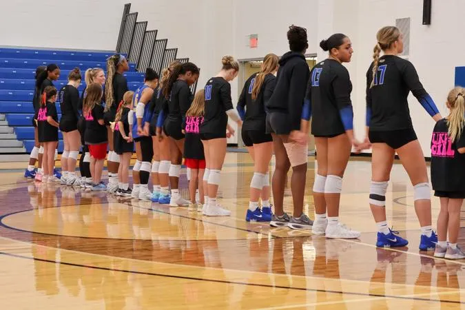 Ursuline Volleyball Welcomes St. Brendan CYO Team