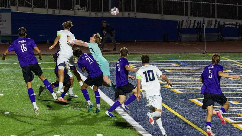 Men's Soccer Fights Hard in Second Half But Can't Upset #25 Kenyon