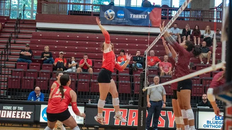 No. 19 Otterbein drops Denison in straight sets