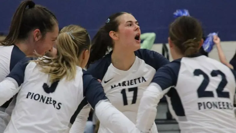 Volleyball falls to Heidelberg before Homecoming crowd