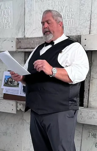 Paulding's Live Oak Cemetery Walk