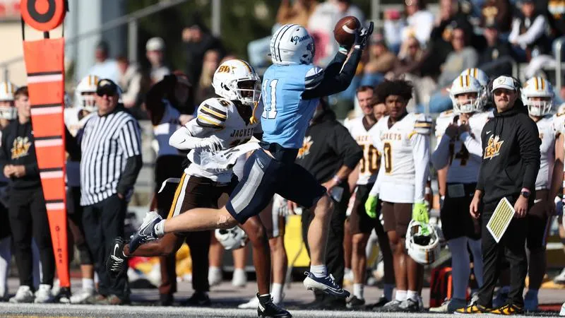 No. 17 Baldwin Wallace downs Marietta 31-7