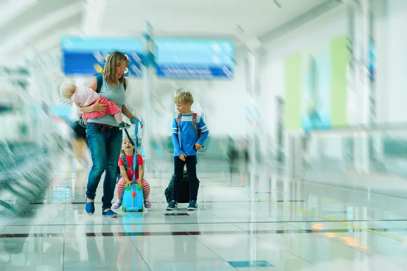 How to Stay Healthy While Travelling Long-Term: A Practical Guide for Digital Nomads