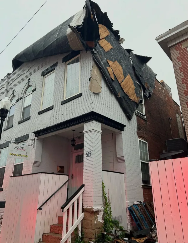 After roof destroyed in summer storms, popular Columbus pizzeria reopening
