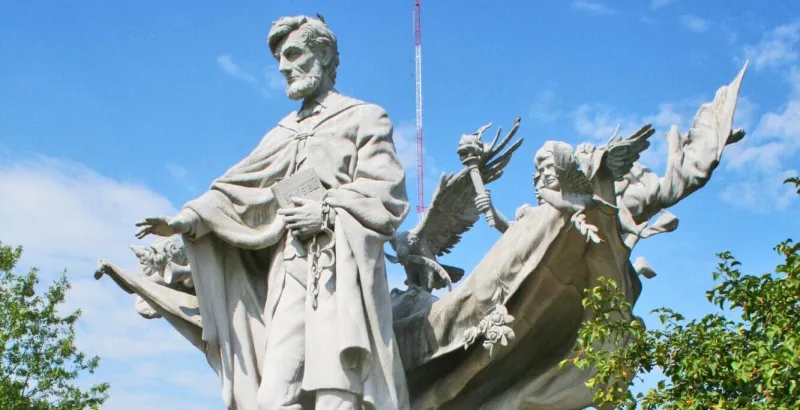RSU Foundation Begins Effort to Preserve Campus Sculptures