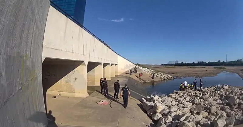 Police report a drowning and an auto-pedestrian fatality on Riverside in south Tulsa