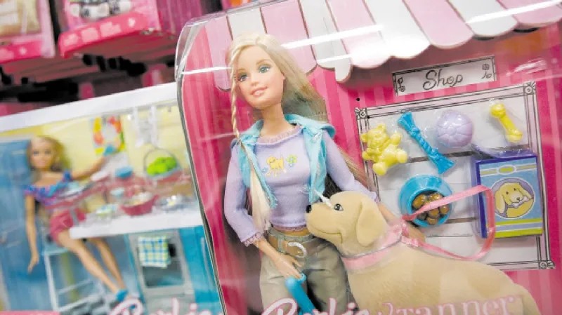 Vintage Barbie exhibit returns with dolls from the 1990s to today
