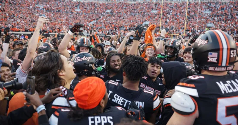 ON THIS DAY | 07.01.25 | Bill Haisten: The big-money status quo of college football doesn't feel sustainable