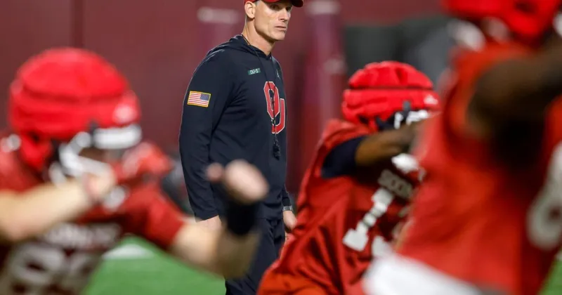 ON THIS DAY | 07.03.25 | Venables' retention of players is a bonanza for OU football | Berry Tramel's ScissorTales