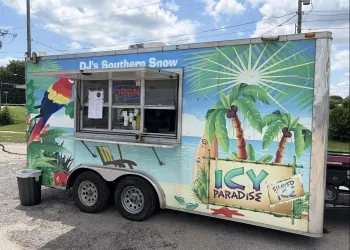 DJ's Southern Snow Opens Sunday to Help Community