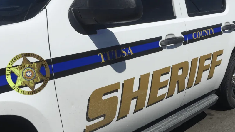 Man accused of burglary shot by Tulsa County homeowner