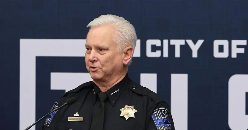 Tulsa Police Chief Dennis Larsen announces retirement