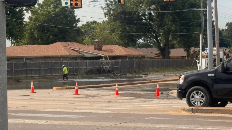Water main break floods roadway near 41st and Mingo in Tulsa