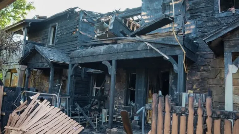 OKC firefighters battle heavy flames at two-story wood-frame apartment building