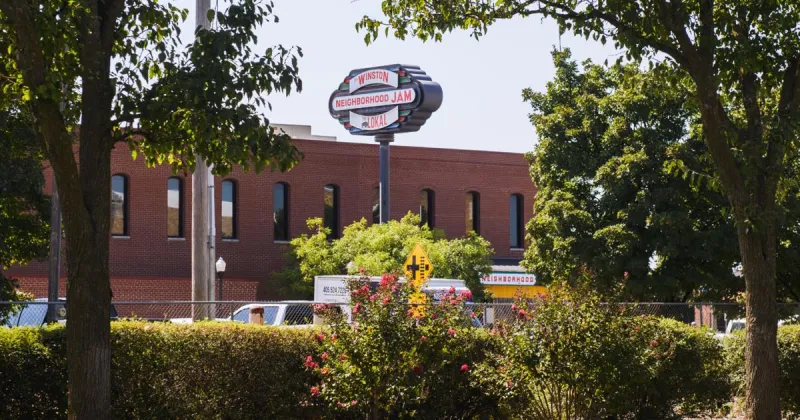 Main Street businesses split on summer heat impact