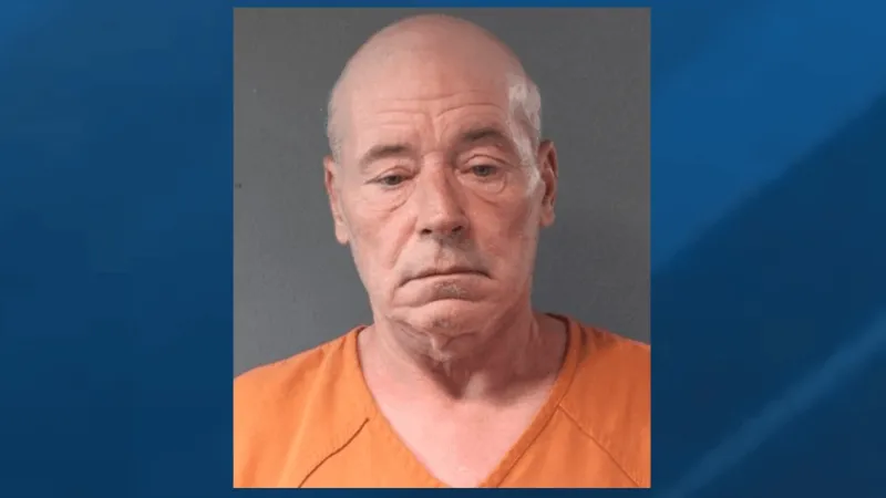 Man arrested after police called to Oklahoma City Walgreens bathroom incident