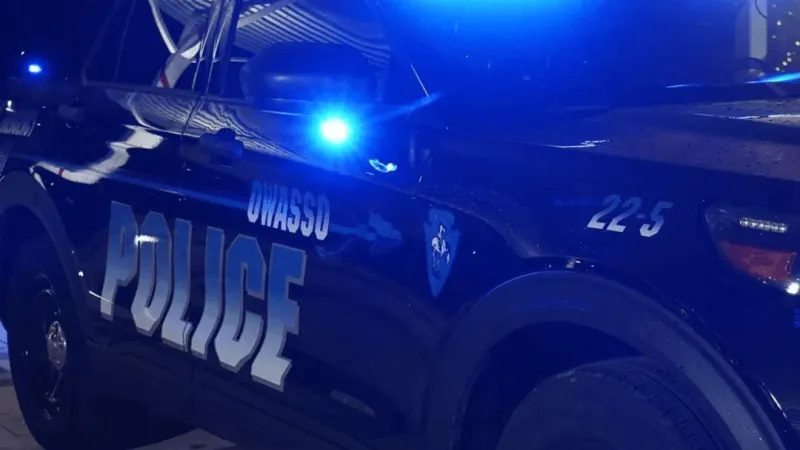 Man arrested, accused of leading officers on pursuit in Owasso