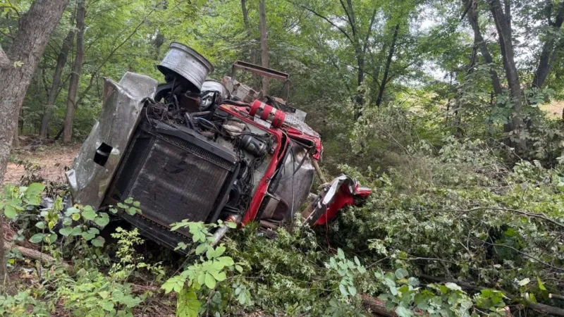Ingalls firefighters injured after tire blowout
