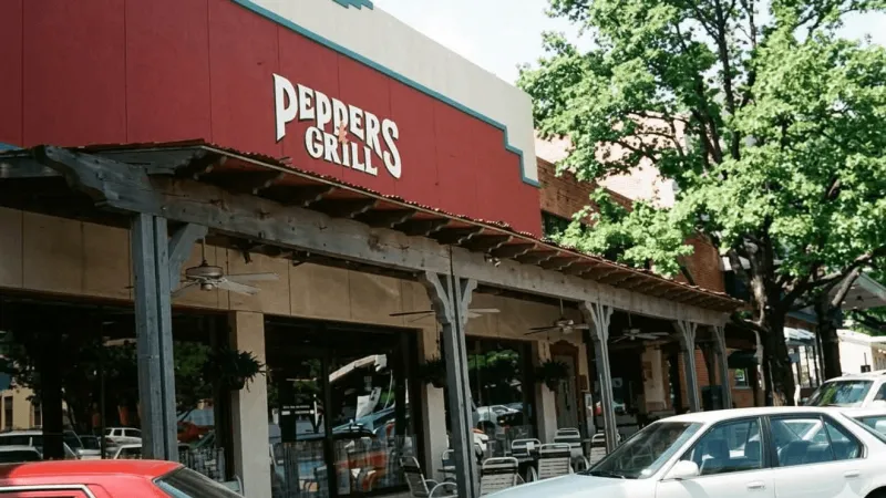 Beloved Tulsa restaurant Peppers Grill closing after 48 years