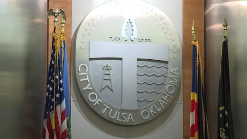 Former councilors weigh in on texting insult scandal
