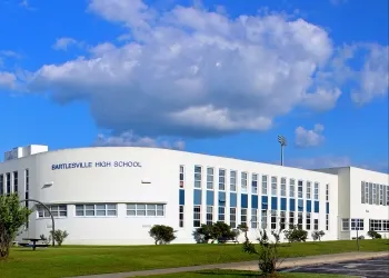 Bartlesville School Leader Celebrates Successful First Day of Class