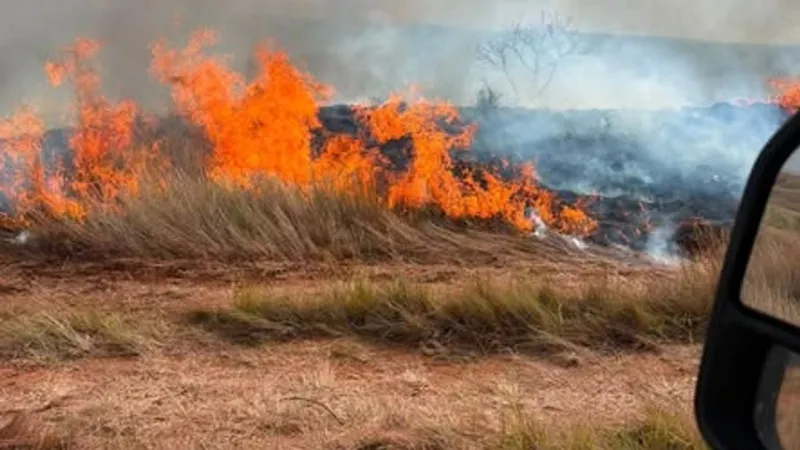Multiple departments battle Burnt Canyon and CR210/CR32 grass fires Saturday morning
