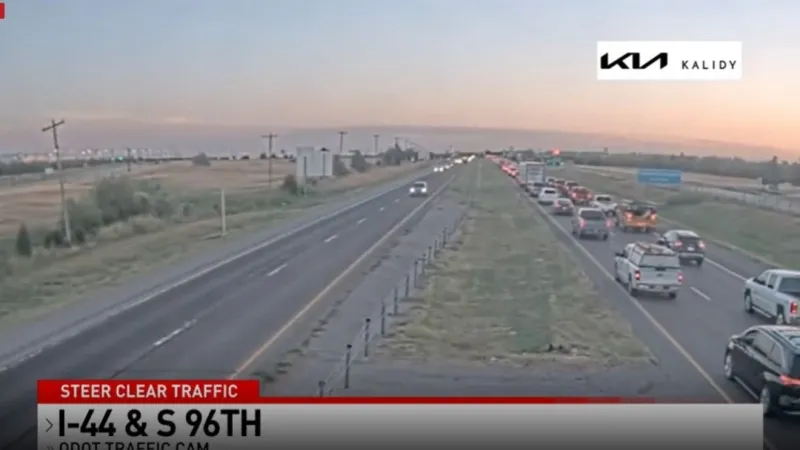 Injury accident causing major slowdown along I-44