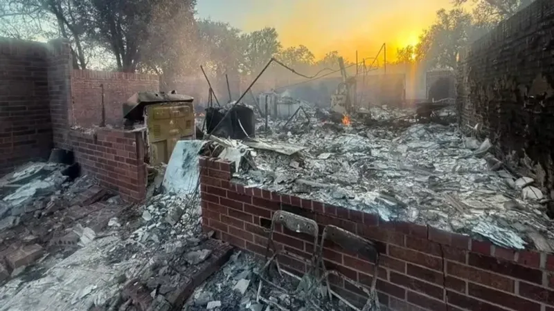 GoFundMe started to help Anadarko family after grass fire levels home