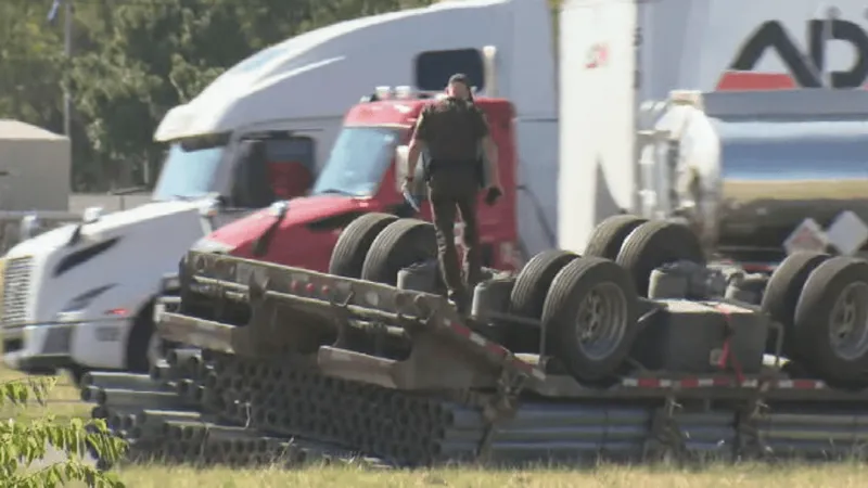 Fatal wreck near I-44 and 119th Street leaves three dead; police investigate