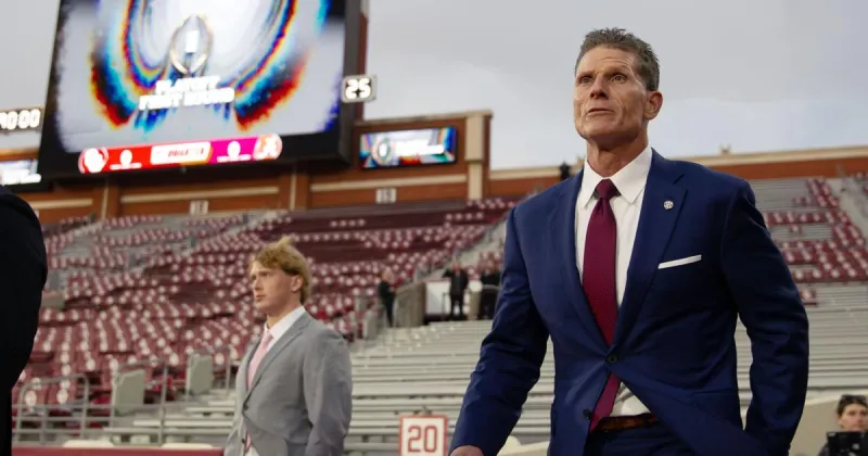Venables becomes 10th highest paid college football coach