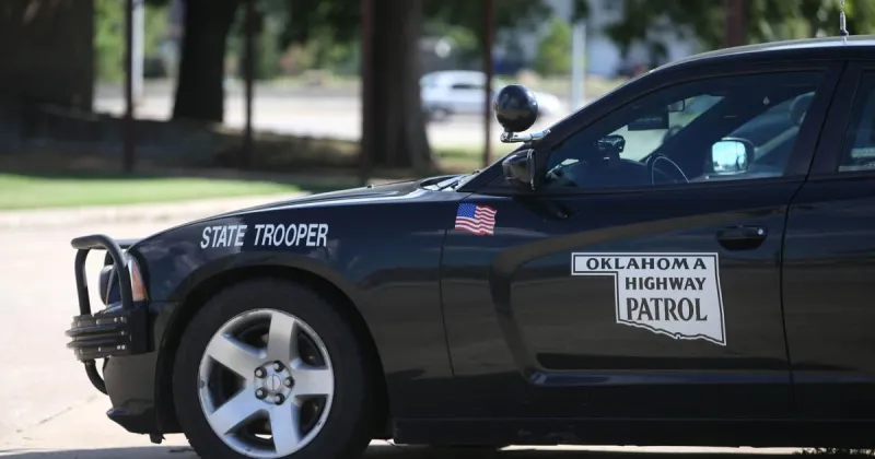 Motorcyclist dies after crashing into car Sunday on Tulsa's Inner Dispersal Loop